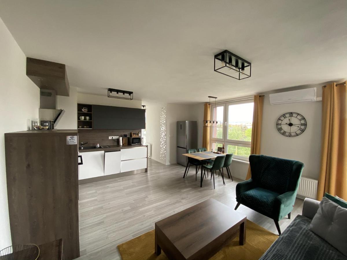 Gng Apartment Košice Εξωτερικό φωτογραφία